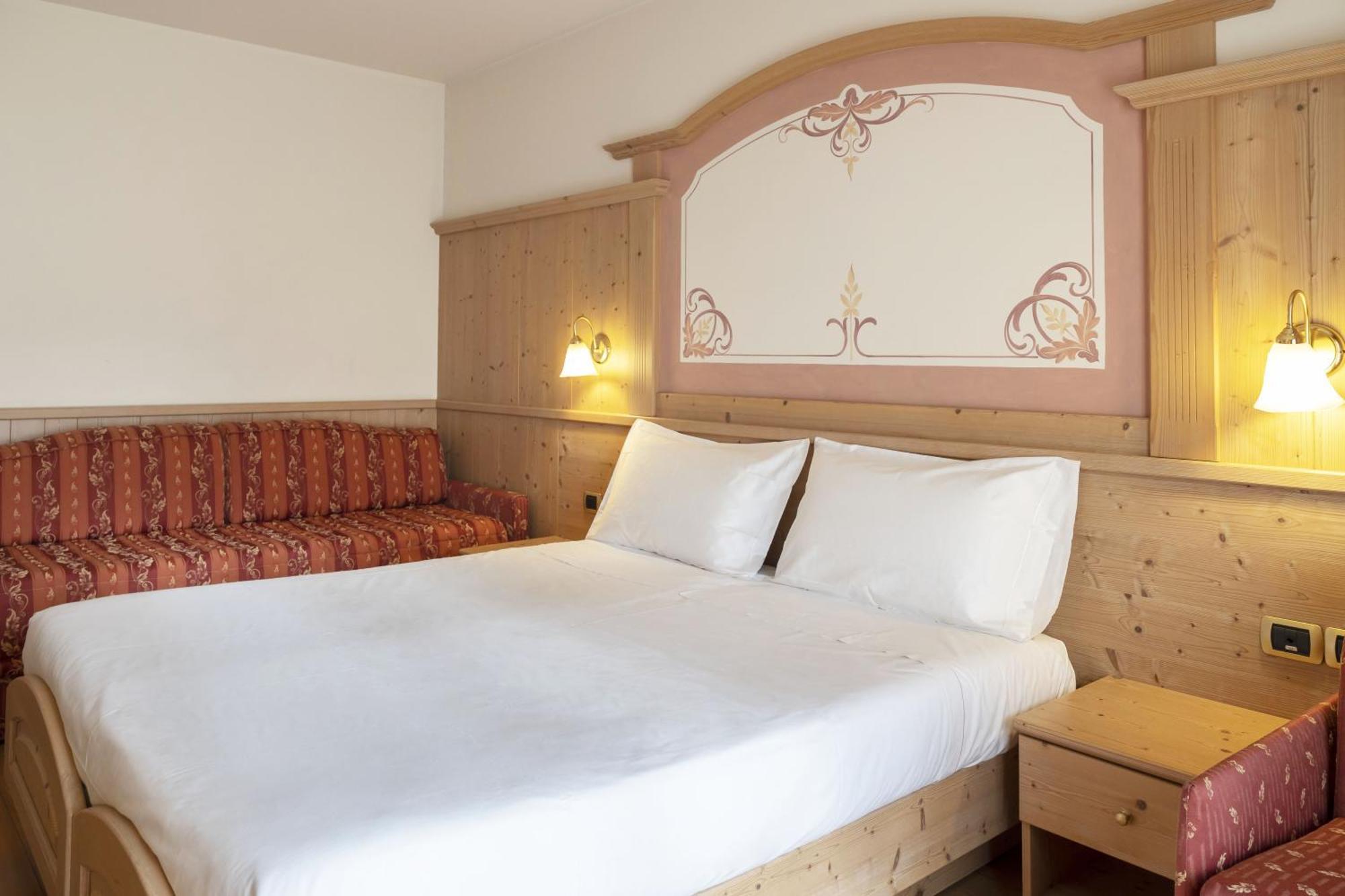 Beverly Alps & Hotel 4*